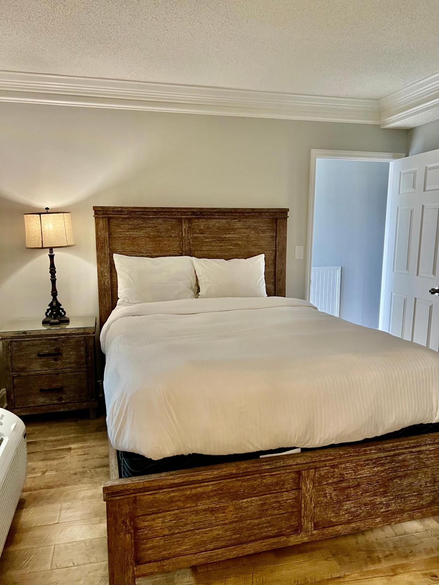 River Place #102 2bd Hébergement de vacances *